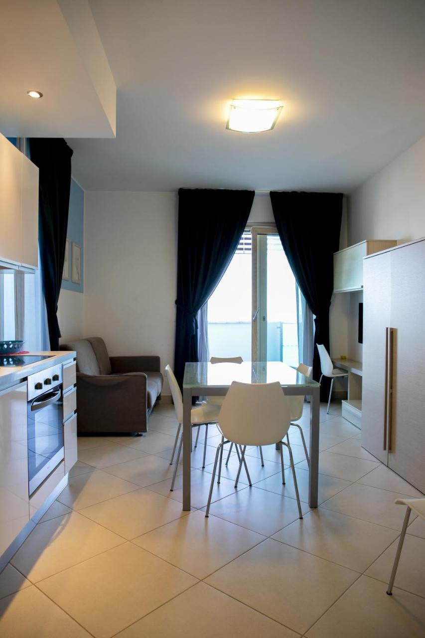 Residence Mareamare Grottammare Oda fotoğraf